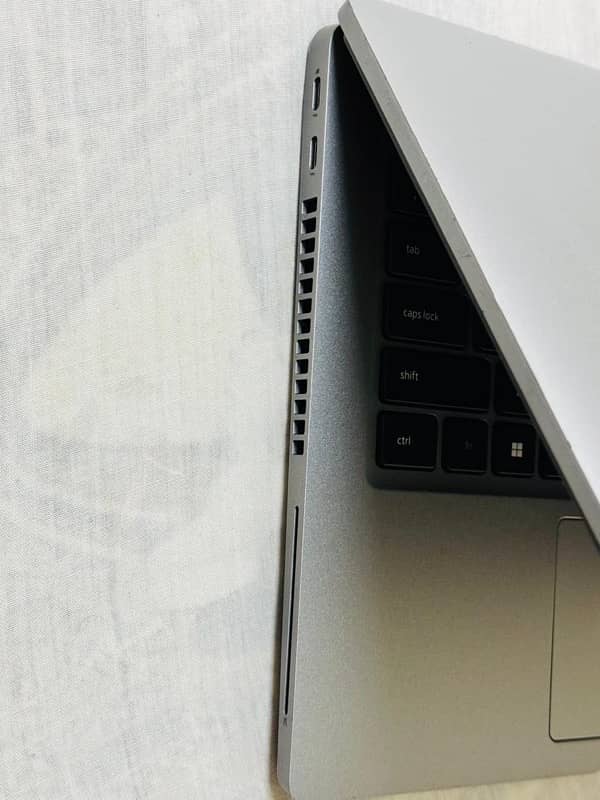 Dell Latitude 5520 i7 11th Gen 1