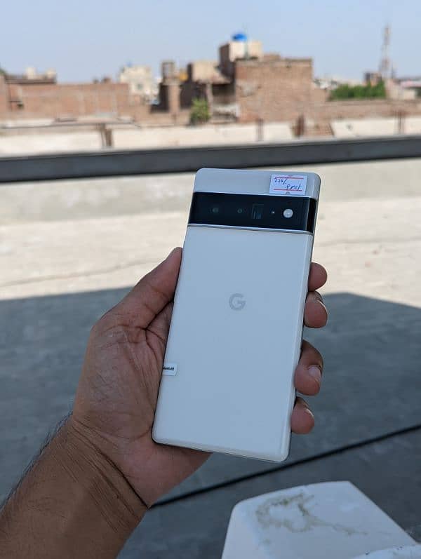 Google pixel 7 pro 4