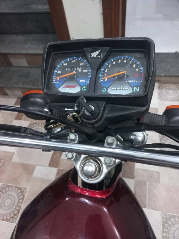 honda 125 like new urgent sale 2