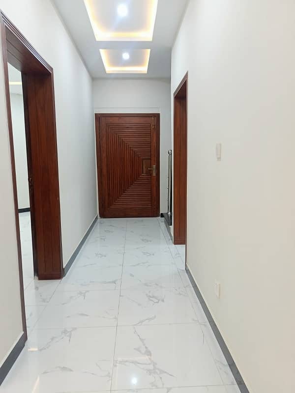 A Prime Location House Of 7 Marla In Bahria Town Phase 8 10