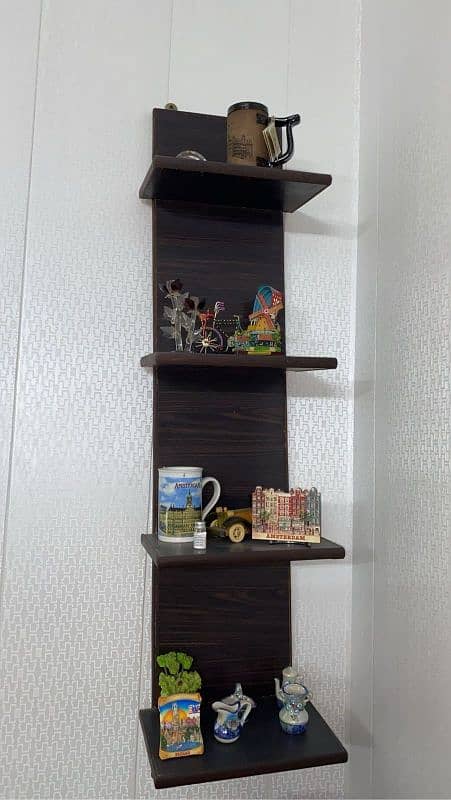 Solid wooden Hanging souvenir rack 0