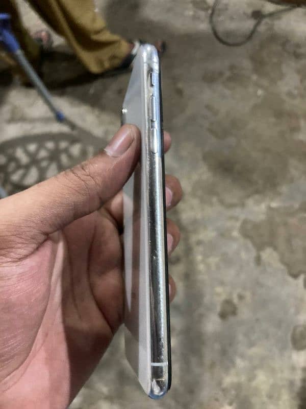 iPhone X 256GB NON PTA 4