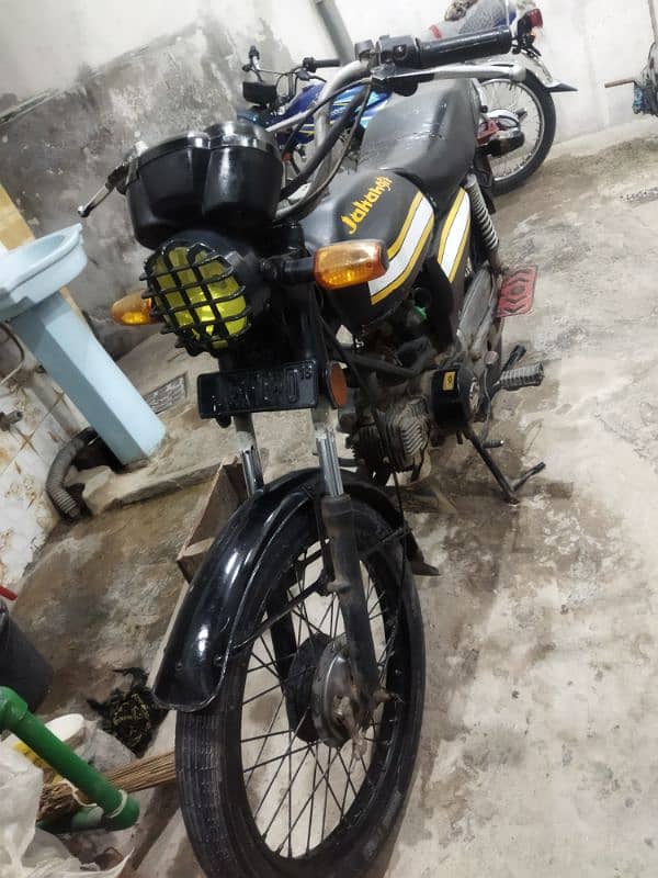 Good condition and Fast new Tyre. Best Bike for Riksha and Home users 2