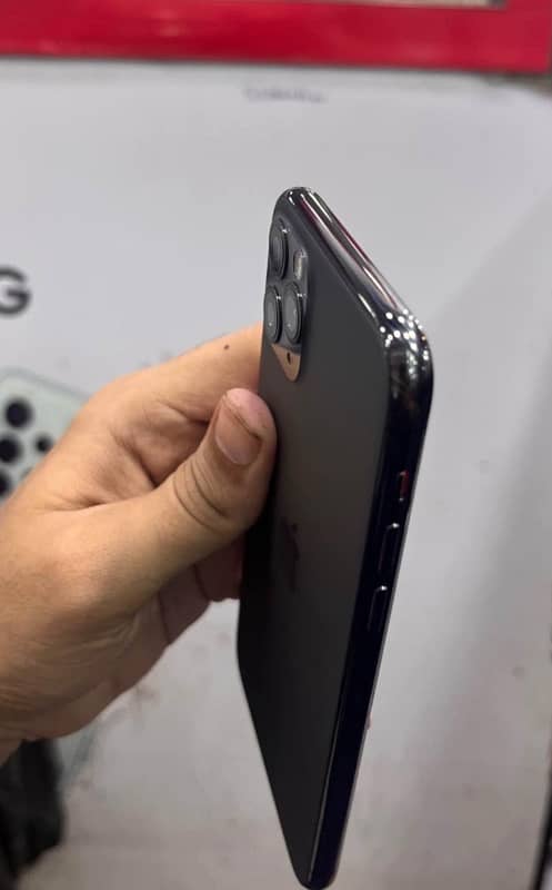 iPhone 11 Pro 256GB PTA Approved 4