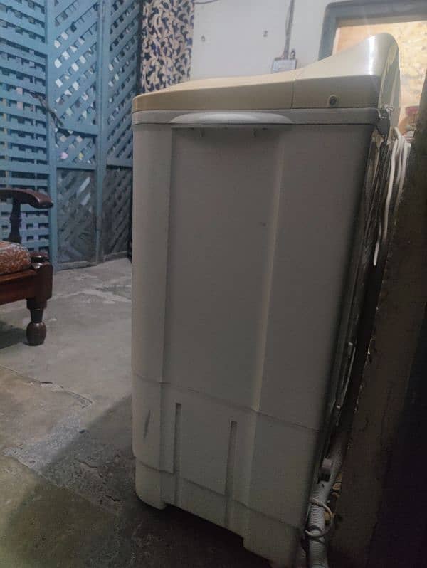 Boss Twin Washing machine and Dryer - Excellent Condition 2