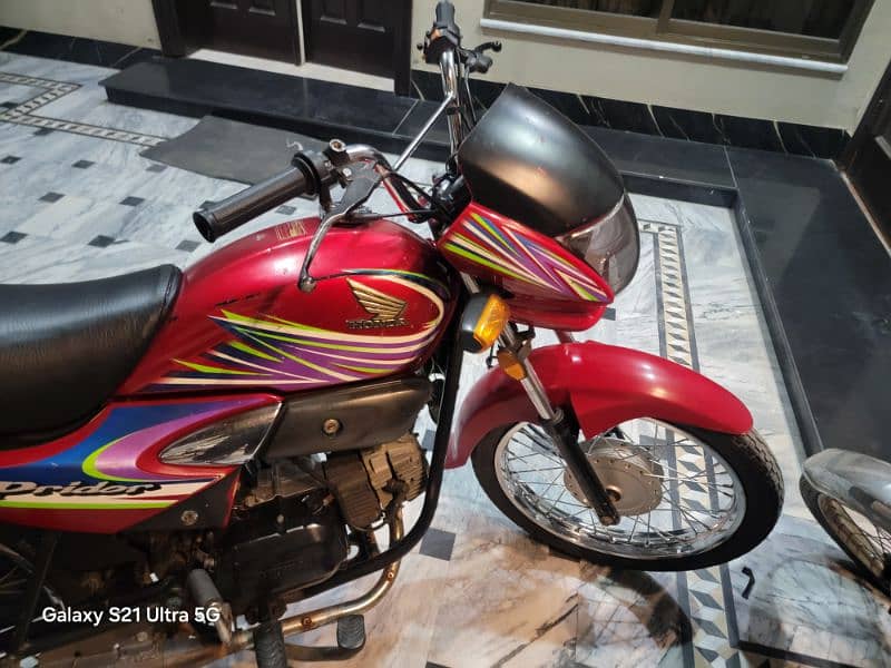 honda pridor 100 cc 5