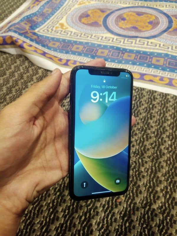 IPHONE X 6