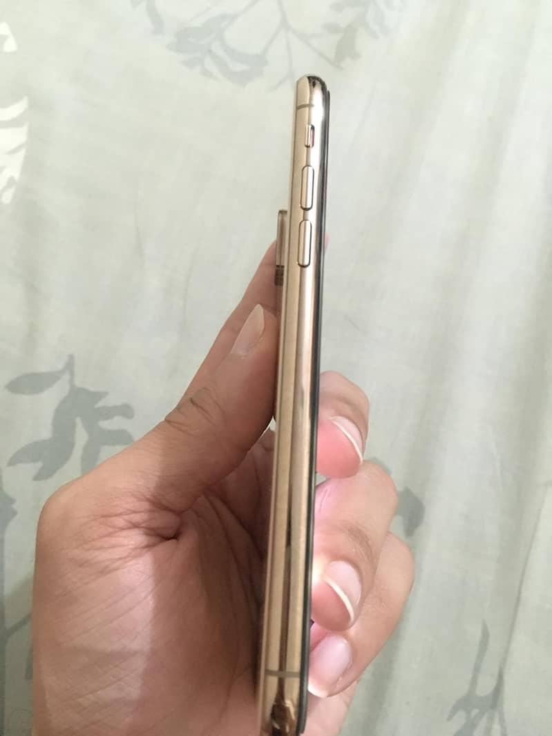 Iphone XS 256GB Gold NON PTA 3