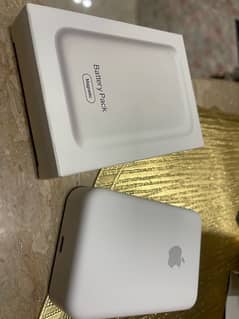 Apple Battery Pack & Magsafe Charging Cable (SET) 0