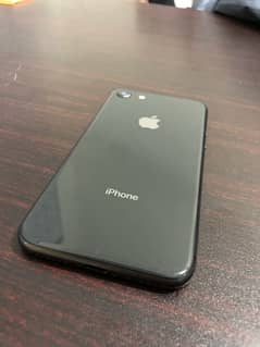 iPhone 8 64GB 0