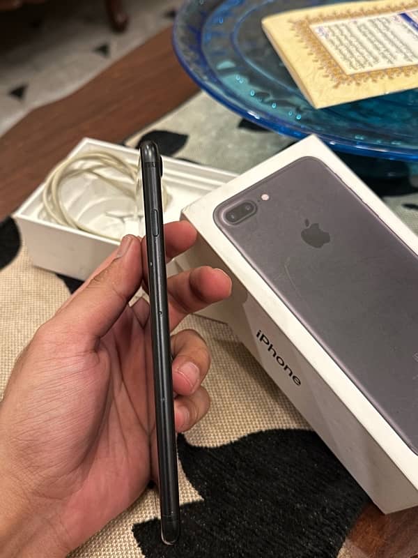 Iphone 7plus 128GB PTA Approved 1