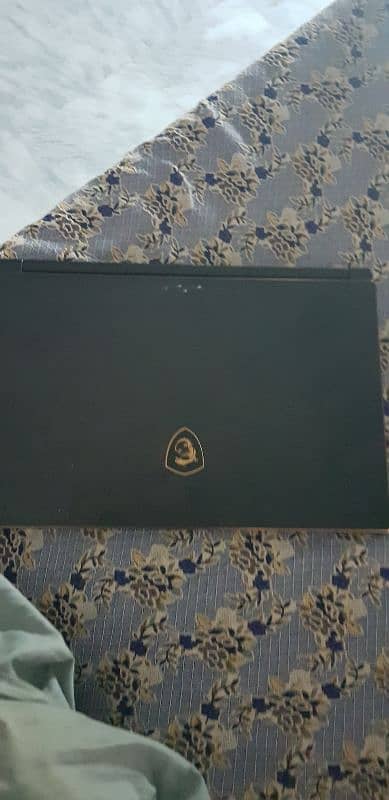 Gaming laptop msi gs65 rts2080 4