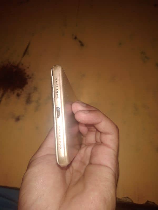 oppo Ka mobile ha Acha mobile ha condition bi bht Achi ha rabta Kara 2