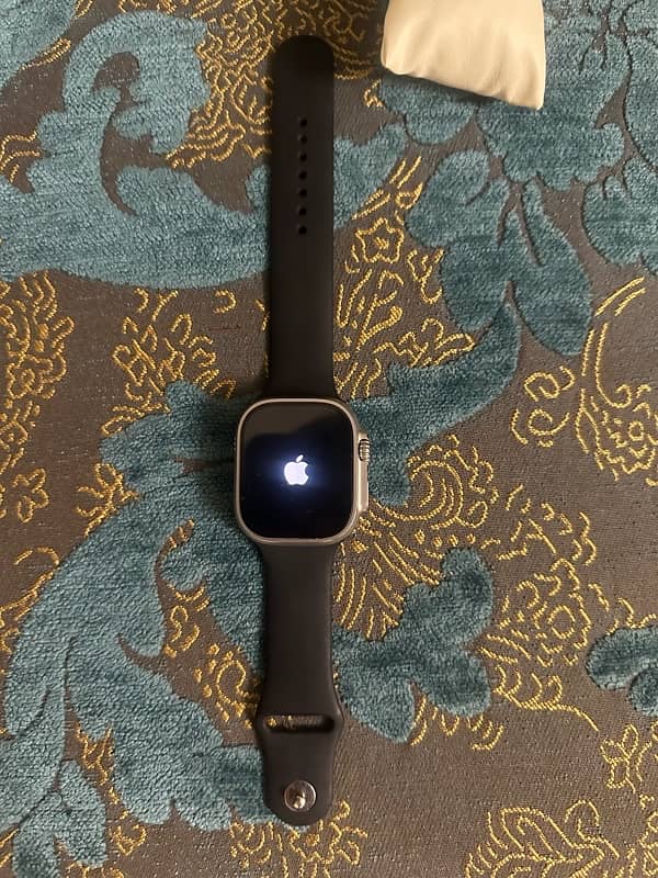 Apple Watch Ultra 2 4