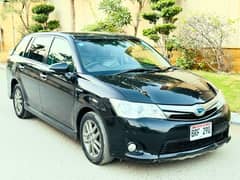 Toyota Fielder Hybrid 2015