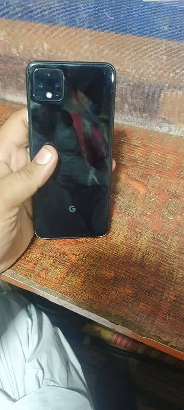 gogle pixel 4xl pta aprov hy patch reset kia tha ur gya hy 8