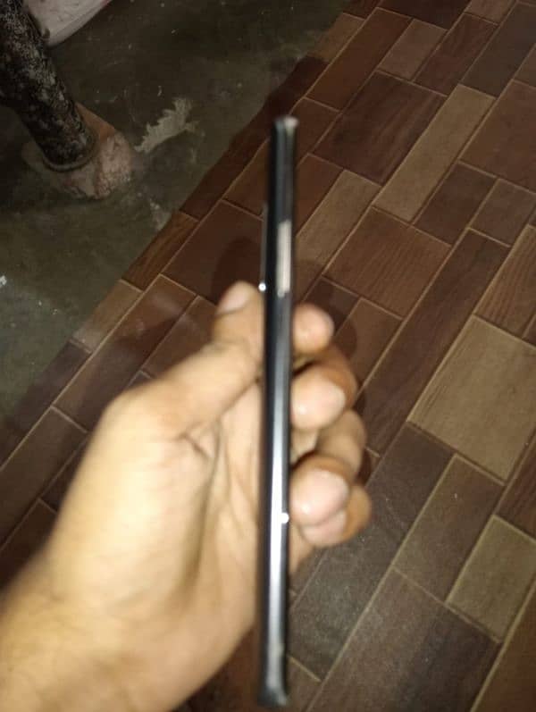 one plus 8 8/128 urgent sale need money only 5