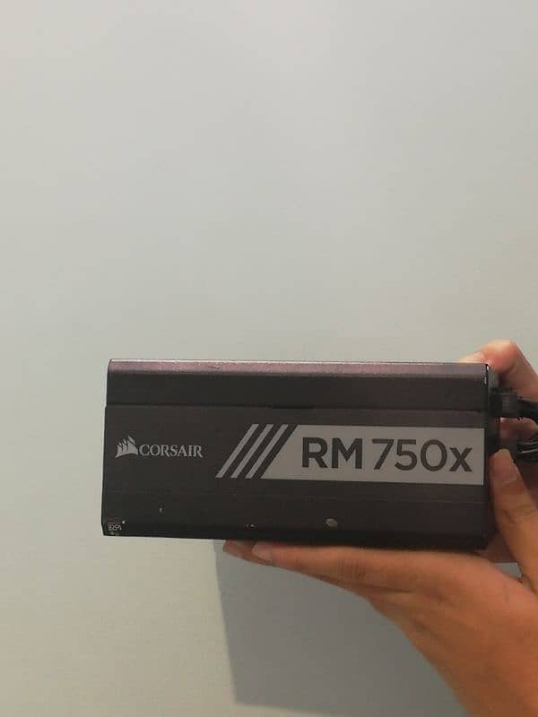 Corsair Rm750x 2