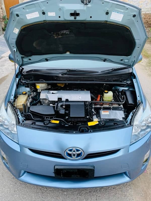 Toyota Prius 2011 11