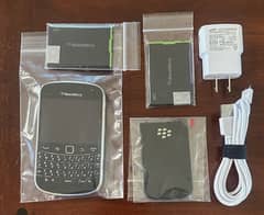 BlackBerry Bold 4 9900