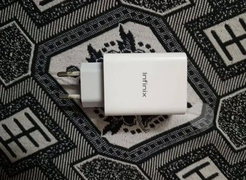 infinx Original charger daba sath aya ha 2