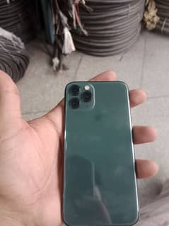 i am selling my iphone 11 pro