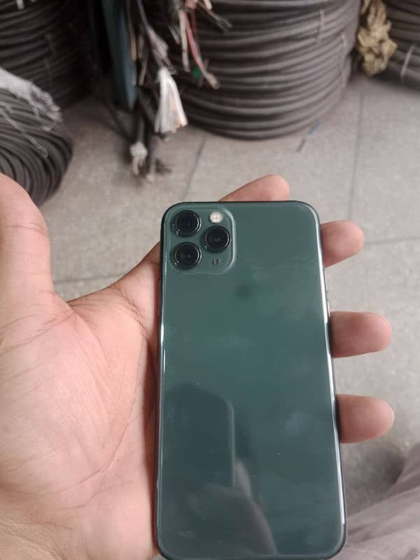 i am selling my iphone 11 pro 0