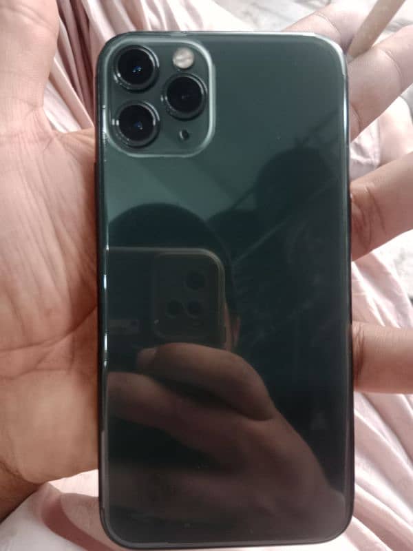 i am selling my iphone 11 pro 2