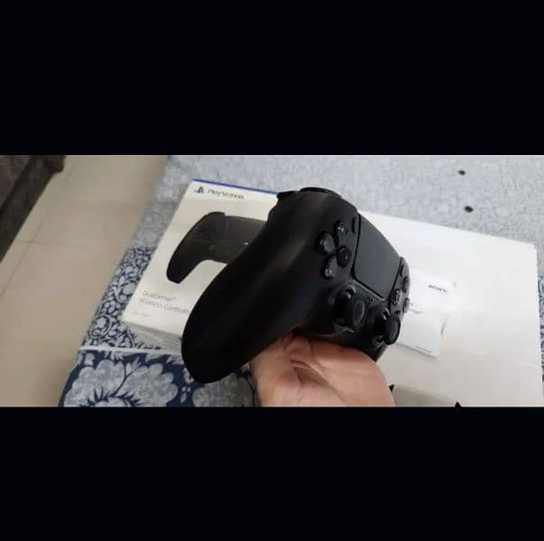 PS5 controller DualSense 2 days used 2