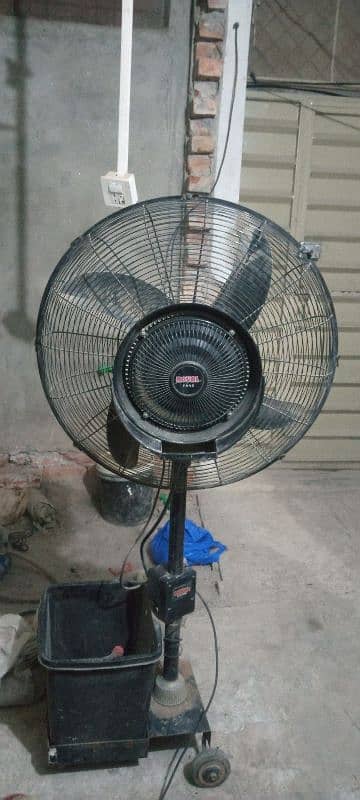 water pedistar fan 2