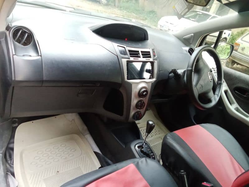 Toyota Vitz 2007 16