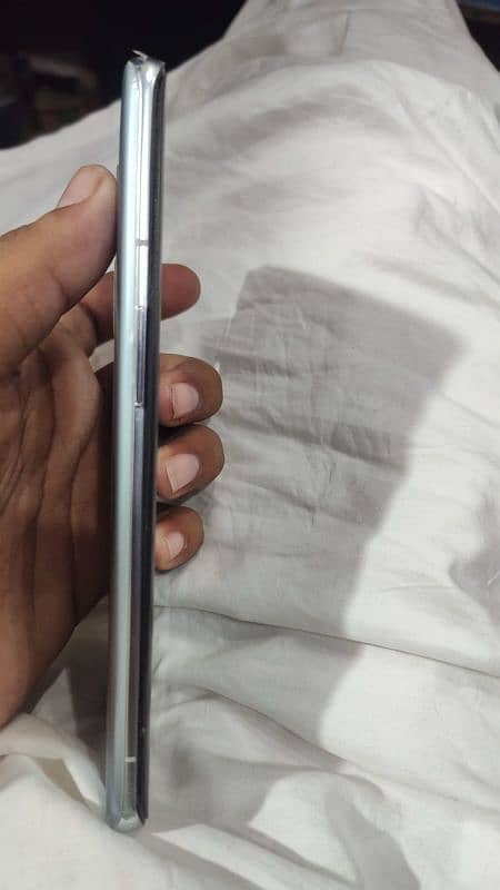 oneplus 9pro 10by10 condition all ok 3