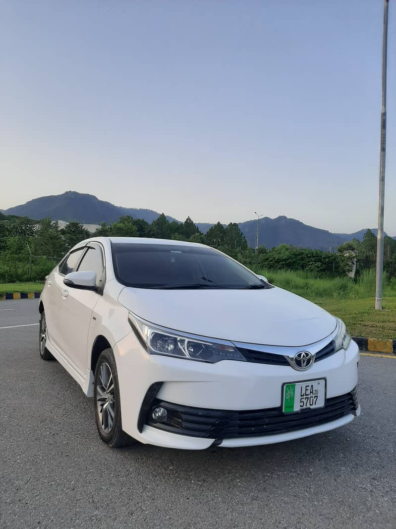 Toyota Corolla GLI 2020 vvti automatic 1