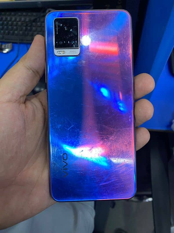 Vivo V20 all ok hai with Box and Original Charger 4