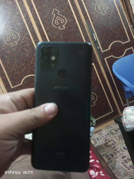 Infinix Hot 10 4/64 2