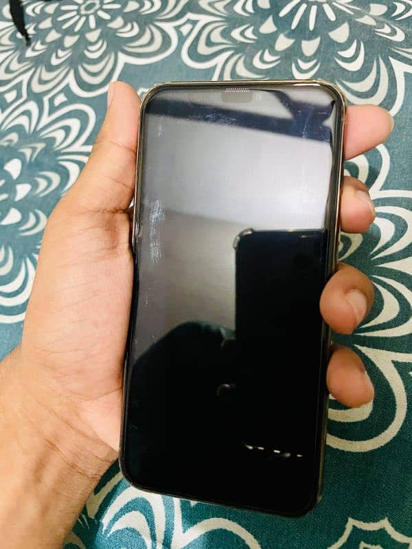 Iphone 11 pro non pta Factory unlock 64gb with 86% health 4