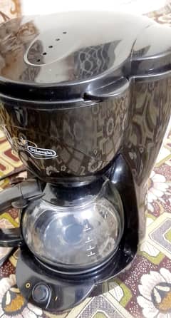 Coffee and tea maker