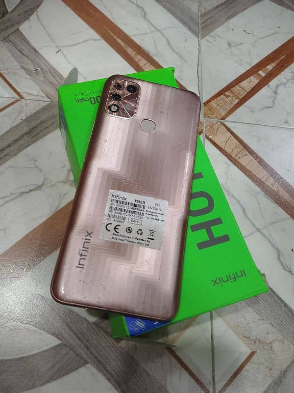 Infinix hot 11 play  for sale with box 1