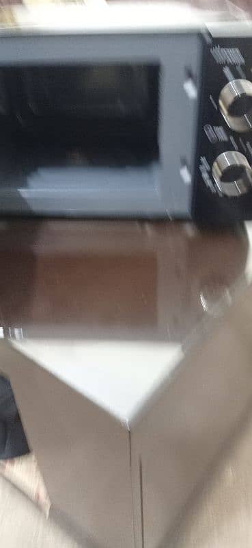 Orient Microwave oven Pie 20M solo black for sale 5