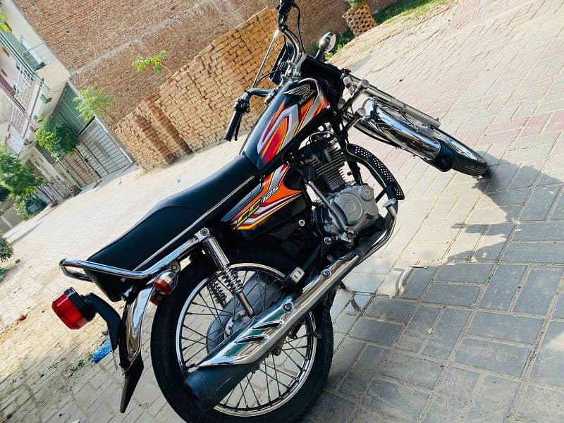 HONDA 125 4