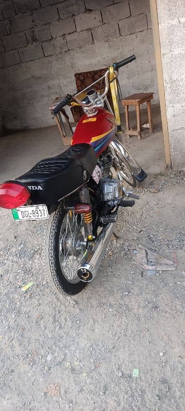 Honda 125 20212 model 6