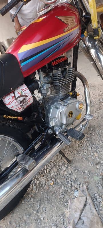 Honda 125 20212 model 9