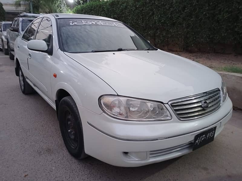 Nissan Sunny 2005 1