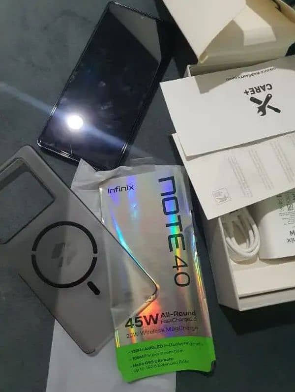 INFINIX NOTE 40 8+8/256 GB ONLY FEW DAYS USED 2