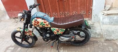 choppers Bike  modifie  Model 2015 only call me 03142291048