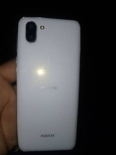 Aquos R2 urgent Sale