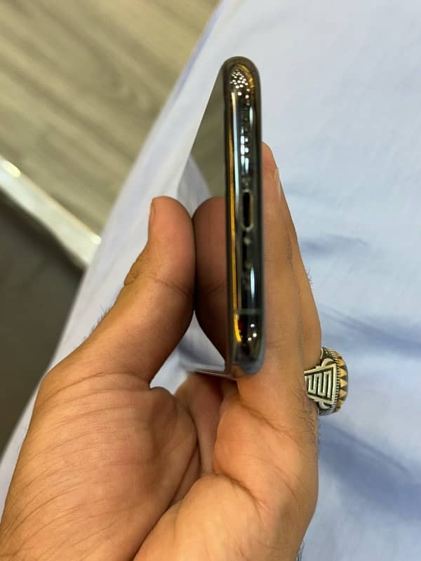 iphone 11 pro pta approved 5