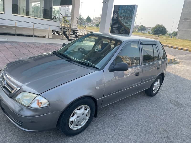 Suzuki Cultus VXR 2015 3