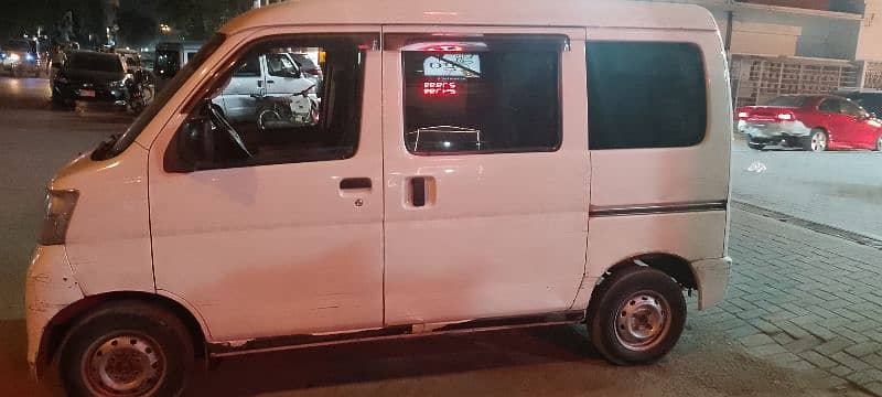 Daihatsu Hijet 2013/2018 urgent selling 3