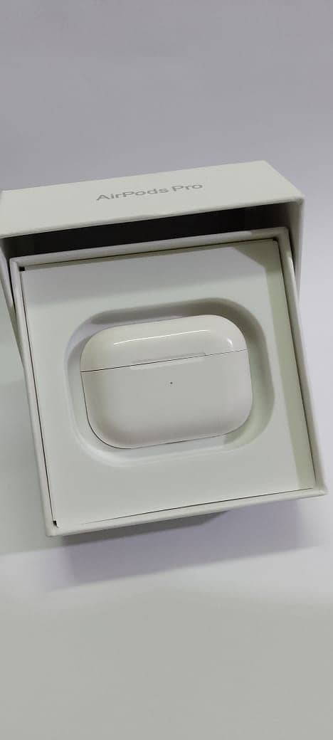 Airpods Pro (2nd Generation) For Sale 1